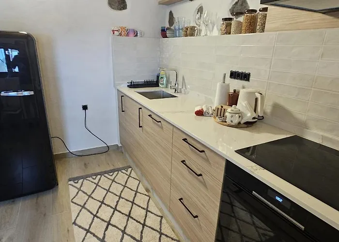 Amada * Vega de San Mateo